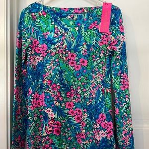 Size M ( runs small) new with tags Lilly Pulitzer long sleeve flower shirt